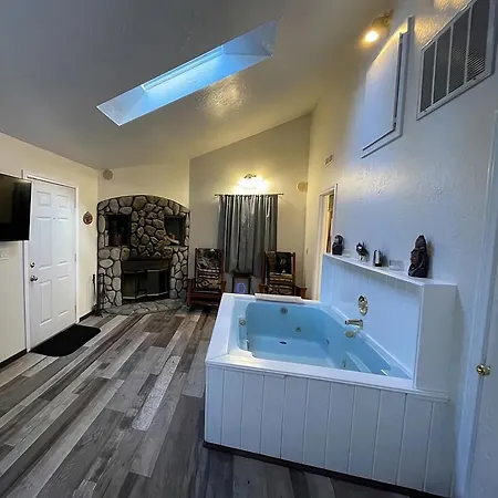 Villa Pine Knot Guest Ranch